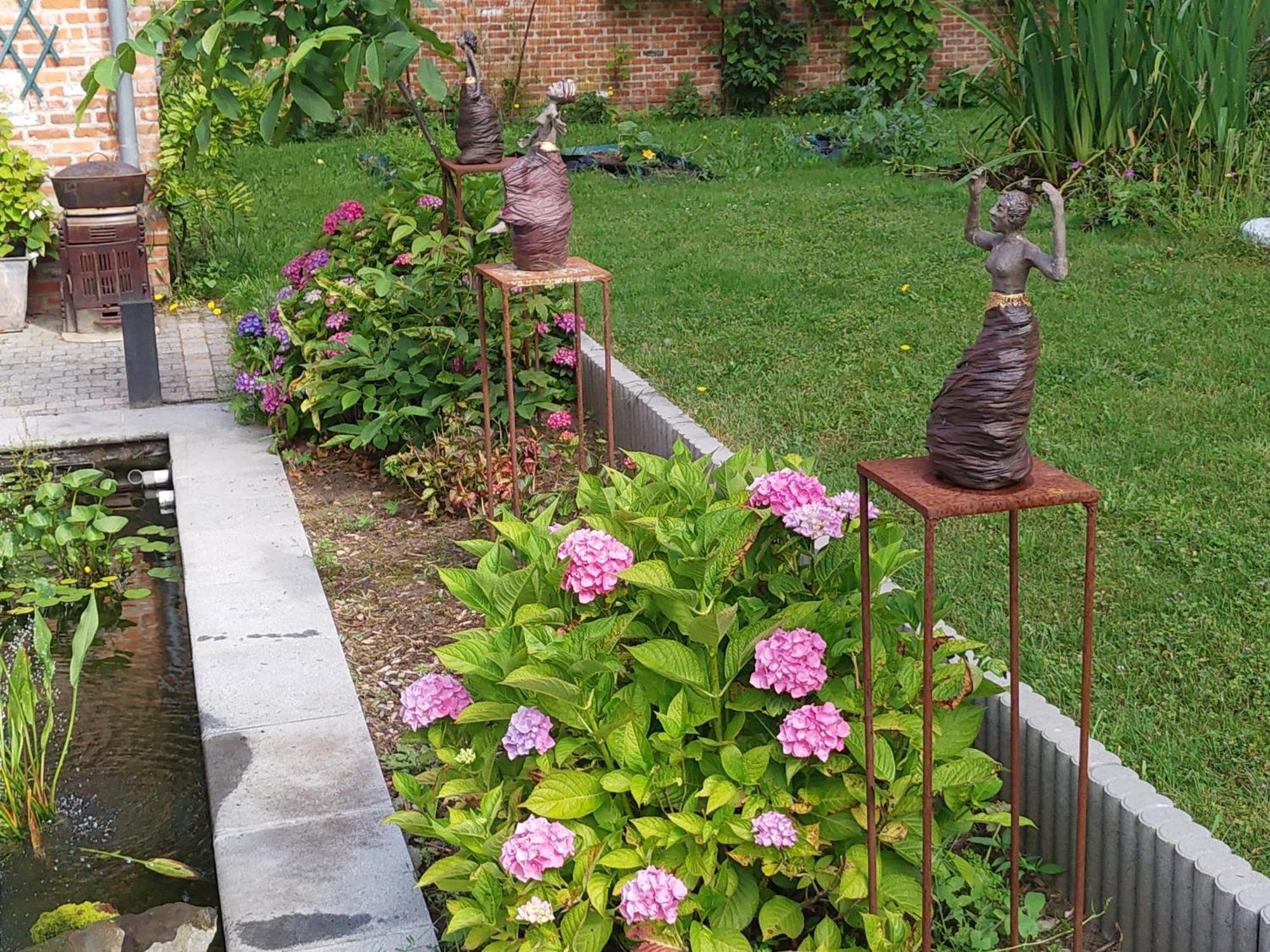 The Two Oaks - Private Garden For Guests Vila Hertsberge Exterior foto