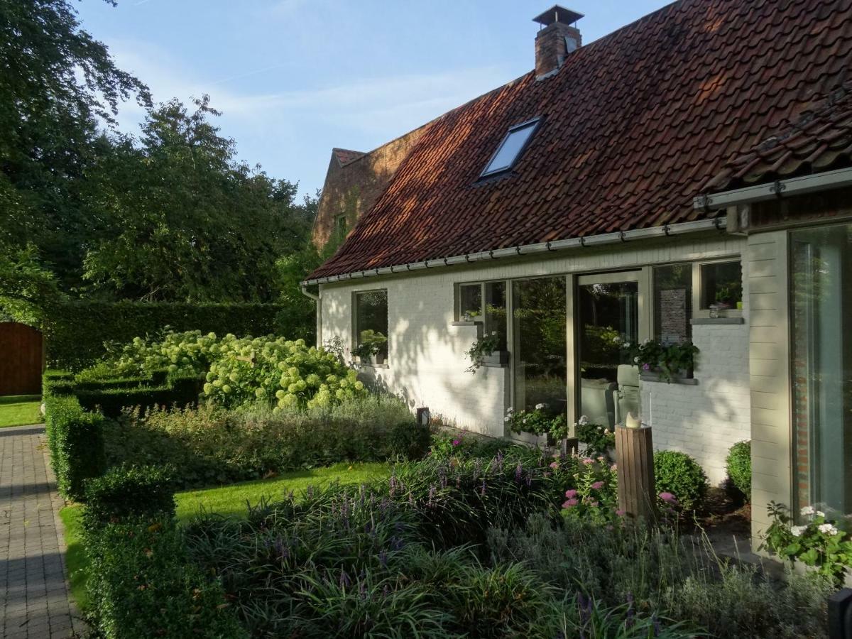 The Two Oaks - Private Garden For Guests Vila Hertsberge Exterior foto